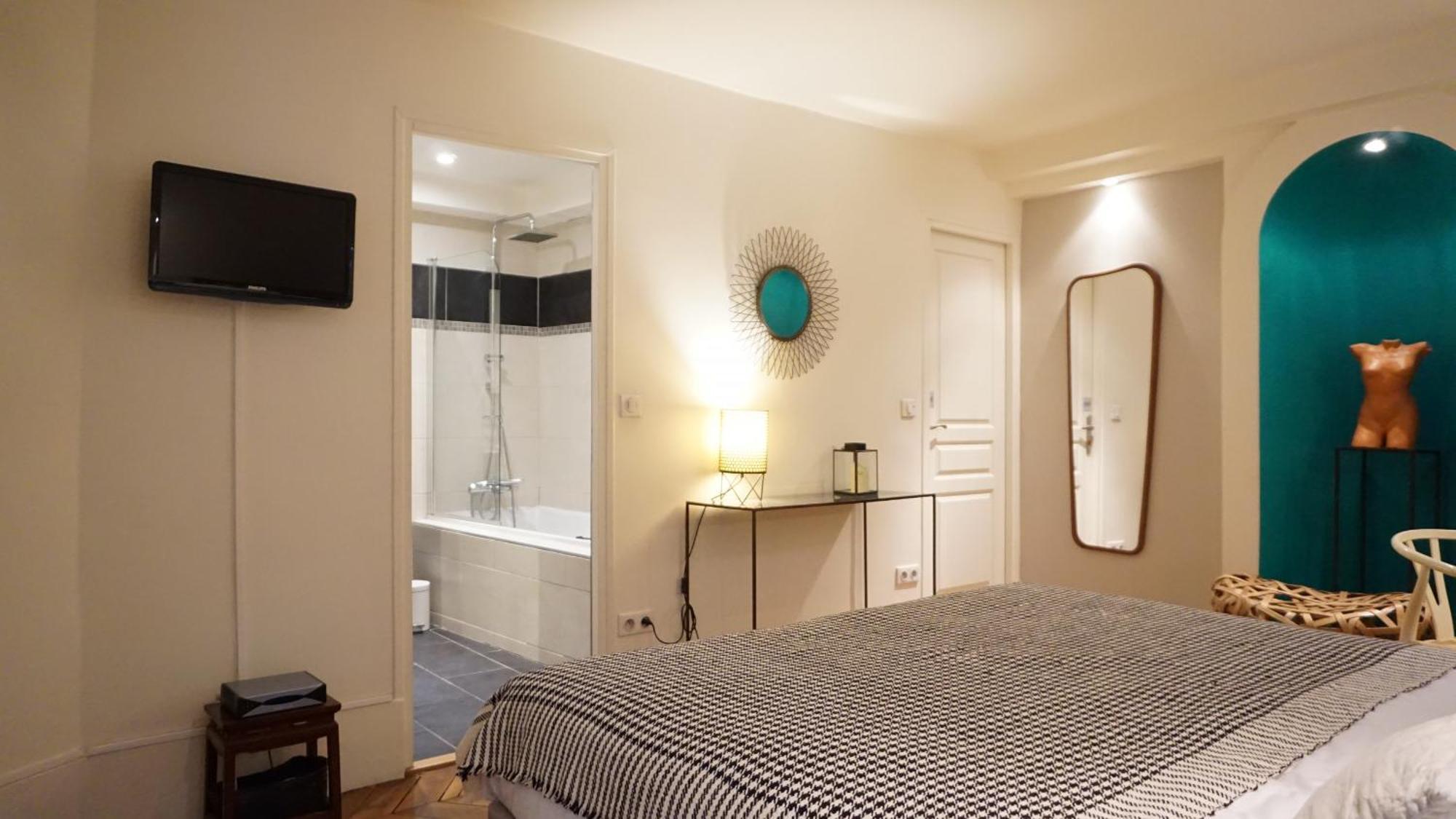 Rue De Penthievre - 8 Appartement