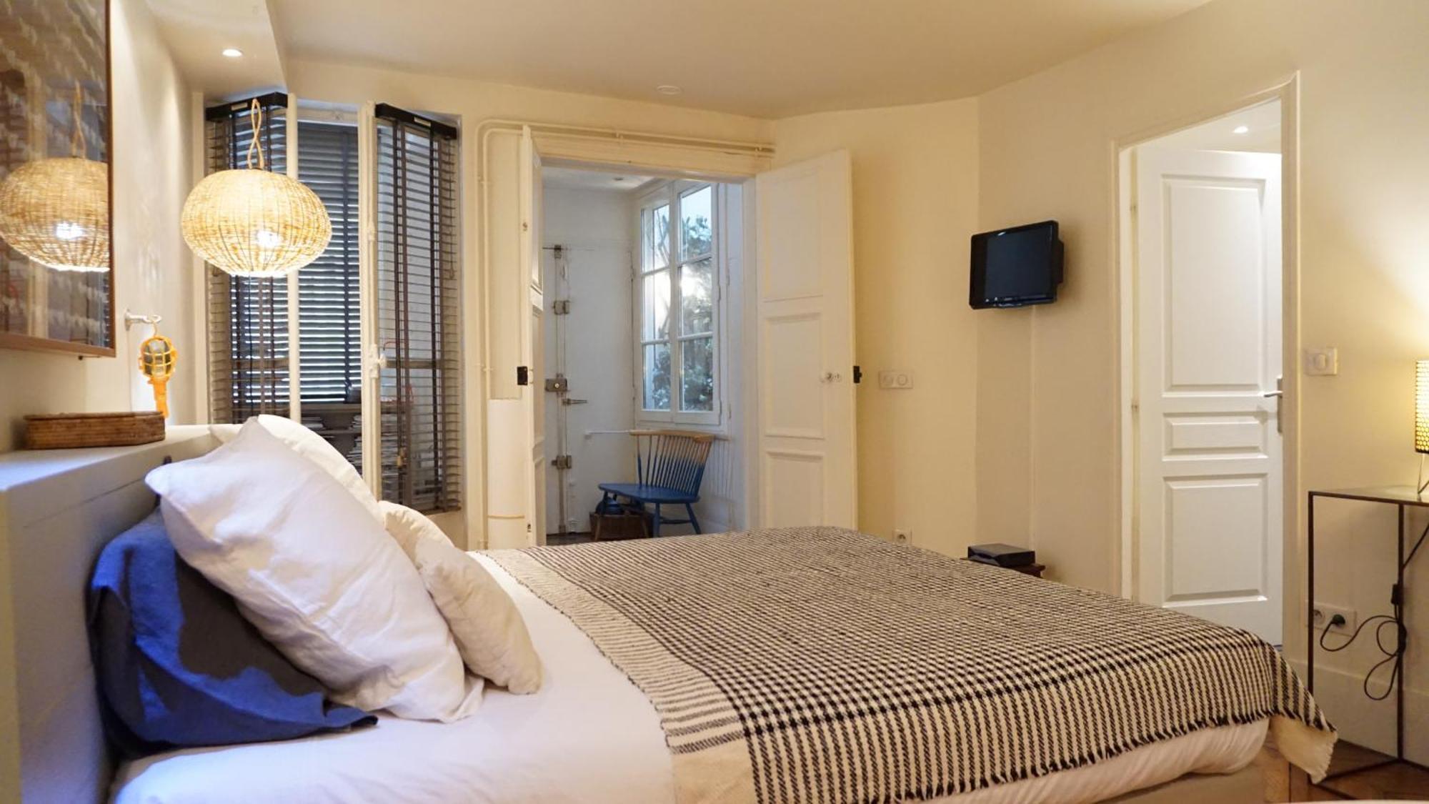 Appartement Rue De Penthievre - 8